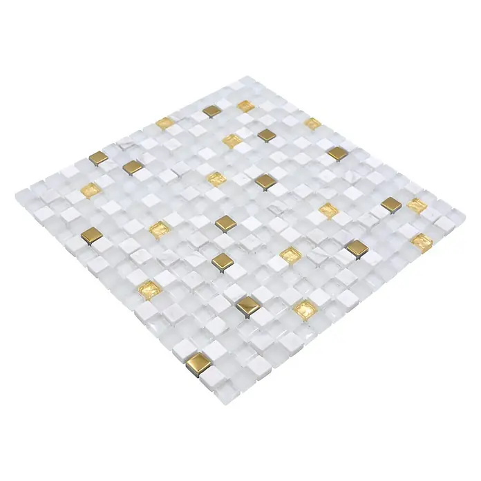 Mosaikfliese Crystal Mix XCM M640 - 30 x 30 cm, Weiß/Gold, Glänzend - Mosaikfliese mit einem Mix aus weißen, marmorierten und goldenen Akzenten, ideal für stilvolle Wand- und Bodengestaltungen.