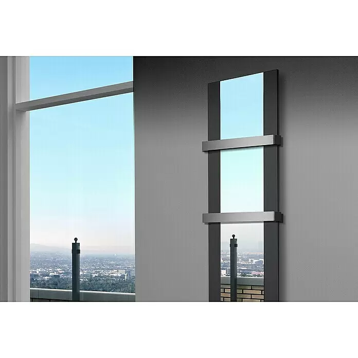 Szagato Designheizkörper Singapur - B x H: 470 x 1.800 mm, Schwarz, Mit 2 Handtuchhalter (50 mm) - Stimmungsaufnahme