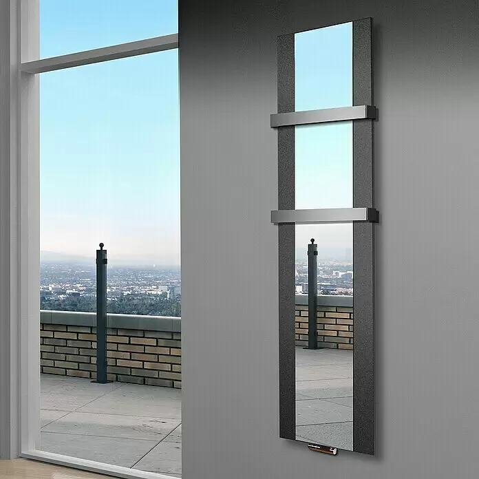 Szagato Designheizkörper Singapur - B x H: 470 x 1.800 mm, Moonstone-Grau, Mit 2 Handtuchhalter (50 mm) - Stimmungsaufnahme