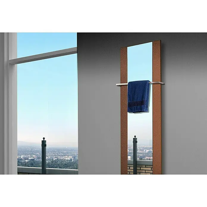 Szagato Designheizkörper Singapur - B x H: 470 x 1.800 mm, Braun, Silber, Mit 1 Handtuchhalter (15 mm) - Elegantes Heizpaneel mit Spiegel und Handtuchhalter. Das Paneel ist schlank und modern, perfekt für jedes Badezimmer.