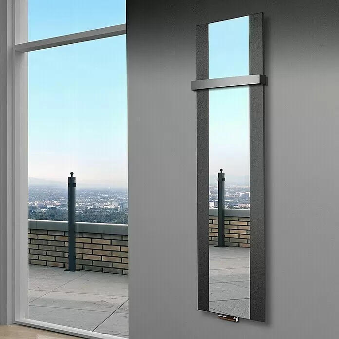 Szagato Designheizkörper Singapur - B x H: 470 x 1.800 mm, Moonstone-Grau, Mit 1 Handtuchhalter (50 mm) - Stimmungsaufnahme