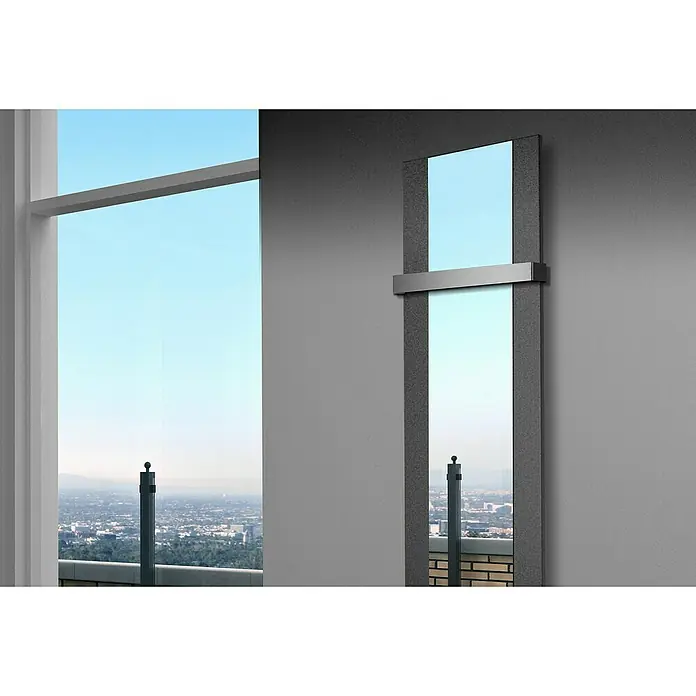 Szagato Designheizkörper Singapur - B x H: 470 x 1.800 mm, Moonstone-Grau, Mit 1 Handtuchhalter (50 mm) - Eleganter Spiegelheizkörper mit schlankem Design, der durch seine reflektierende Oberfläche den Raum optisch vergrößert. Ideal für moderne Badezimmer.