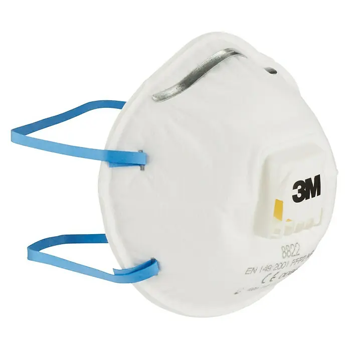 3M Mascarilla de protección respiratoria 8822 - Clase de filtro: FFP2 NR, 3 ud. - Primer plano de una mascarilla respiratoria blanca 3M con correas azules y clip nasal plateado.