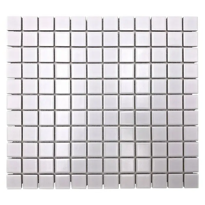 Mosaikfliese Quadrat Uni B 140 - 32,6 x 30 cm, Weiß, Matt - Nahaufnahme eines Musters aus quadratischen, glänzend weißen Mosaikfliesen, ideal für Badezimmer oder Küchen.