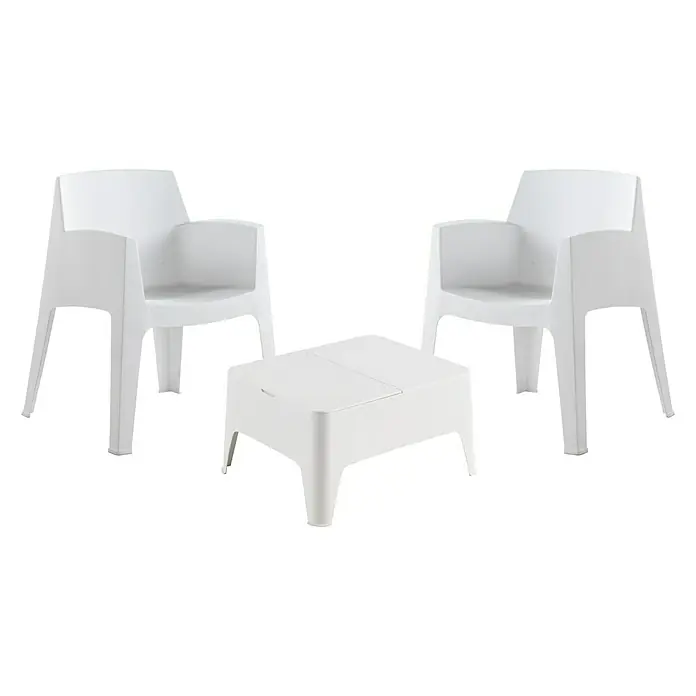 Conjunto de muebles Alaska - 3 pzs., Polipropileno, Blanco - Esta imagen muestra un moderno conjunto de muebles de jardín blanco que incluye dos sillones y una mesa pequeña, perfecto para uso exterior.