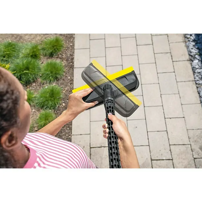 Kärcher Flächenreiniger Powerschrubber PS 30 - Passend für: Kärcher Hochdruckreiniger K2 - K7 - Die Kärcher Flächenlanze FR 30 macht Terrassen und andere Flächen schnell wieder sauber. Die Doppelstrahltechnik sorgt für effiziente Reinigung.