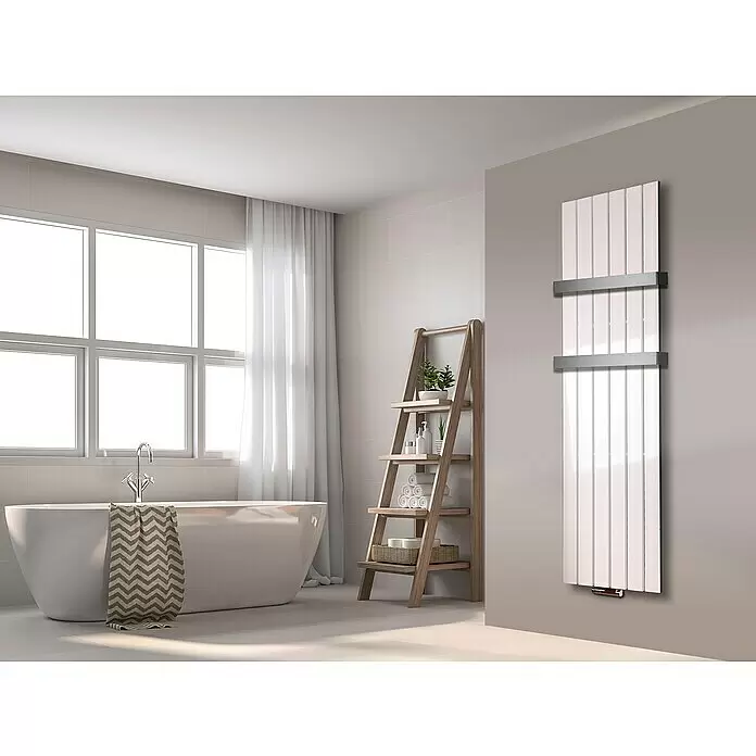 Szagato Designheizkörper Peking - B x H: 470 x 1.800 mm, Weiß, Mit 2 Handtuchhalter (50 mm) - Stimmungsaufnahme