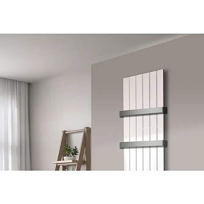 Szagato Designheizkörper Peking - B x H: 470 x 1.800 mm, Weiß, Mit 2 Handtuchhalter (50 mm) - Stimmungsaufnahme