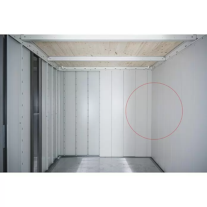 Biohort Neo Innenwandverkleidung - Passend für: Biohort Gerätehaus NEO 2D/ 4B mit Standardtür, 348 x 236 cm - Innenansicht einer modularen, hellgrauen Lagereinheit mit vertikalen Paneelen und Holzdecke.