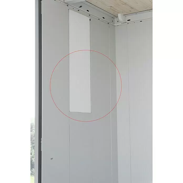 Biohort Neo Dämmplatte - Passend für: Biohort Gerätehaus Neo 1A STD / 1B Doppeltür, B x L: 25,5 x 200 cm - Weißes Schaumstoff-Isolierpaneel, eingebaut in eine hellgraue modulare Schrankstruktur.