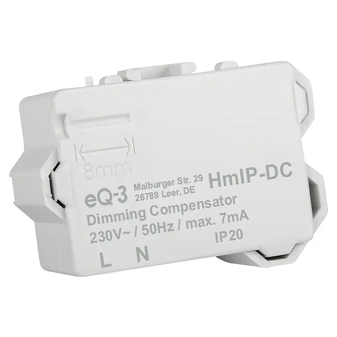 Homematic IP Kompensator HmIP-DC für Dimmer - 16 x 39 x 28 mm - Nahaufnahme eines eQ-3 HmIP-DC Dimmkompensators, der für eine Spannung von 230V~/50Hz und maximal 7mA ausgelegt ist und über die Schutzart IP20 verfügt.