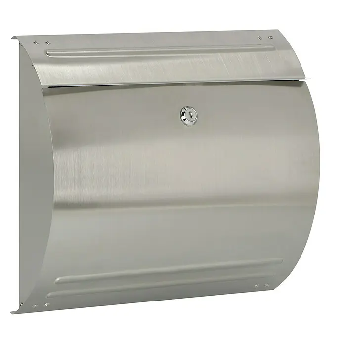 Portaferm Wandbriefkasten - L x B x H: 13,5 x 37,5 x 33 cm, Silber, Edelstahl - Ein moderner, silberfarbener Briefkasten mit Schlüsselloch und abgerundeten Formen. Ideal für den stilvollen Empfang Ihrer Post.