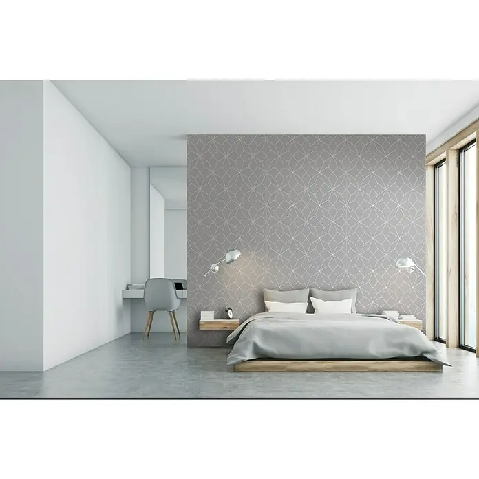 SanDesign Alu-Verbundplatte - 100 x 250 cm, Grey Stars - Schlafzimmer mit modernem Bett, Schreibtisch und grau gemusterter Wand für eine ruhige und stilvolle Atmosphäre.