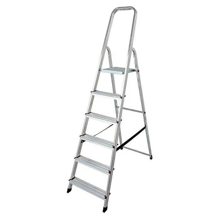 Krause Corda Escalera de tijera - Altura de trabajo: 3,2 m, Número de peldaños: 6 ud., Carga soportada: 150 kg, Aluminio - Imagen de una escalera de mano plateada con cinco peldaños y un pasamanos. Es ideal para tareas ligeras en el hogar.