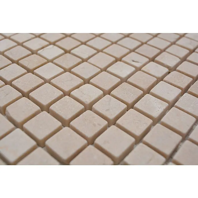 Mosaikfliese Quadrat Uni MOS 15/13R - 30,5 x 32,2 cm, Beige, Matt - Ein detailliertes Bild von quadratischen Mosaikfliesen in einem sanften Beigeton, ideal für moderne Bad- oder Küchengestaltung.