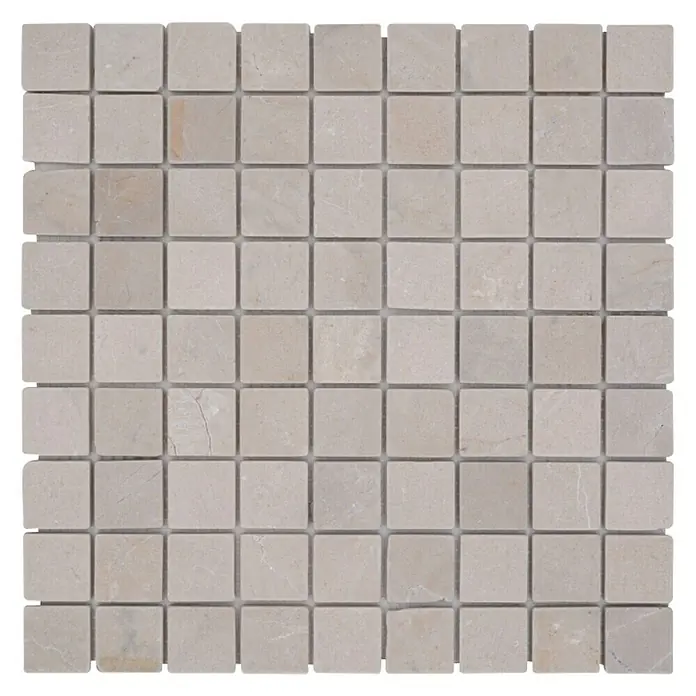Mosaikfliese Quadrat Uni MOS 32/13R - 30,5 x 30,5 cm, Beige, Matt - Nahaufnahme der Marmor-Mosaikfliese. Die beigen Quadrate sind ein attraktives Dekorelement für jeden Innenbereich.