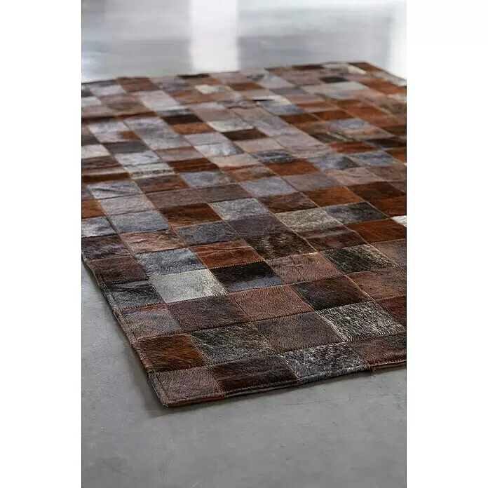 Esbeco Kuhfell Patchwork - Braun, 100 % Echtfell, 180 x 120 cm - Stimmungsaufnahme