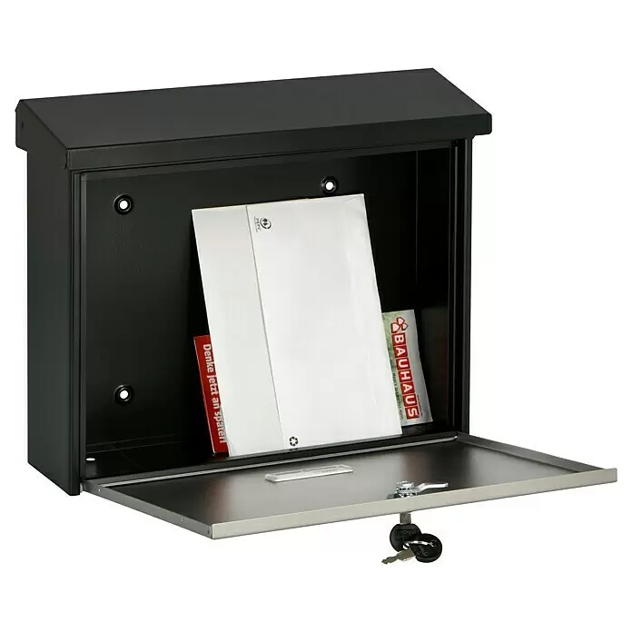Burg-Wächter Wandbriefkasten London 6767 B+S - L x B x H: 11,5 x 37,7 x 32 cm, Schwarz/Edelstahl, Stahl - Schwarzer Briefkasten mit geöffneter Klappe, gefüllt mit Post und Prospekten. Schlüssel stecken im Schloss.