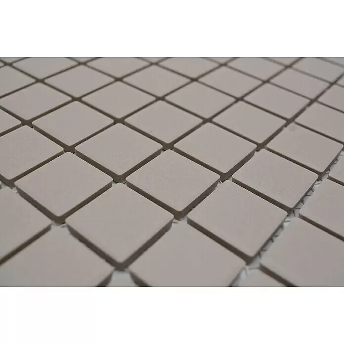 Mosaikfliese Quadrat Uni CU 040 - 32,6 x 30 cm, Beige, Matt - Beige quadratische Mosaikfliesen in einem Gittermuster.