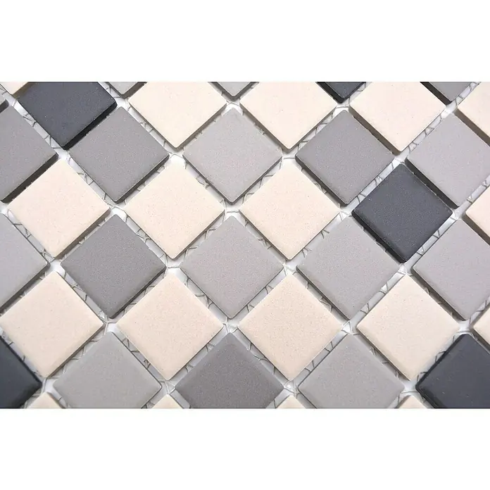Mosaikfliese Quadrat Mix CU 010 - 32,6 x 30 cm, Beige/Braun, Matt - Nahaufnahme von quadratischen Mosaikfliesen in Grau- und Cremetönen, die ein modernes und stilvolles Muster bilden.