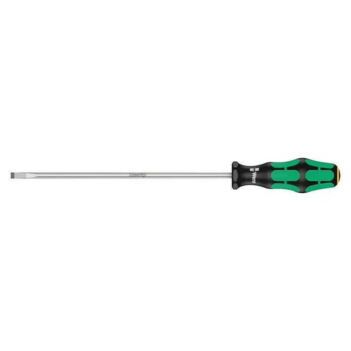 Wera Kraftform Plus Schraubendreher 335 - Klingenlänge: 200 mm, Klingenbreite: 5,5 mm - Ein Wera Schlitz-Schraubendreher mit grün-schwarzem Griff. Das Werkzeug ist für präzise Schraubarbeiten konzipiert.