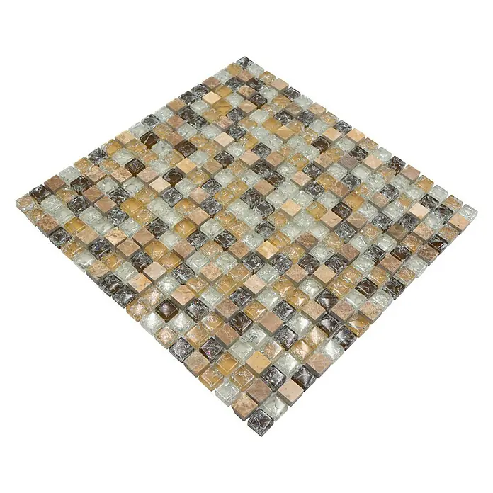 Mosaikfliese Quadrat Crystal Mix XIC 1053 - 30,5 x 30,5 cm, Hellbraun, Glänzend - Nahaufnahme eines quadratischen Mosaiks mit verschiedenen Farbtönen, die ein interessantes und dekoratives Muster bilden.