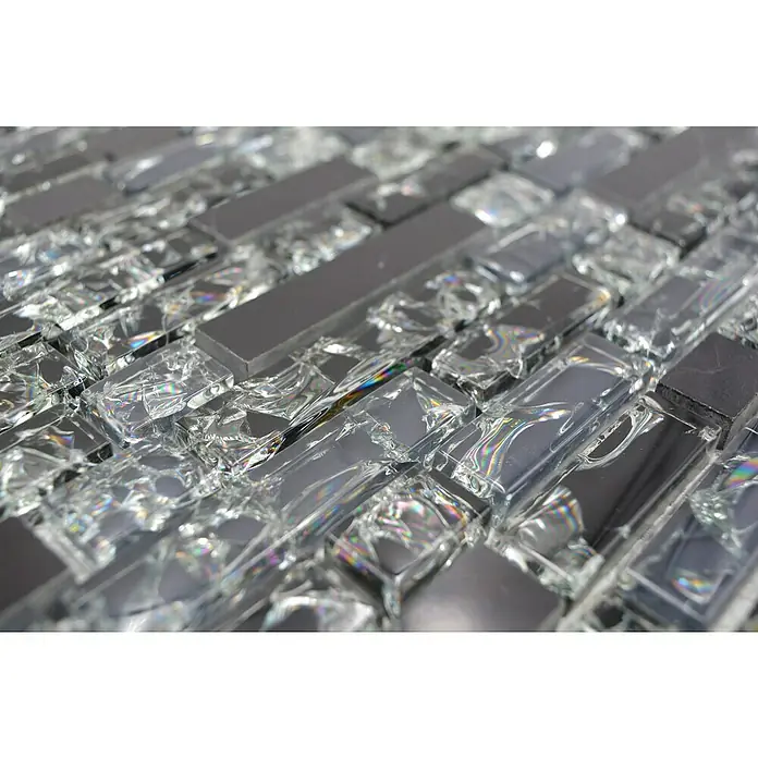 Mosaikfliese Verbund Crystal Mix XIC V1328 - 29,8 x 30,5 cm, Schwarz, Glänzend - Nahaufnahme einer Wandfliese aus Glas und Stein in einem ungewöhnlichen Design, ideal für moderne Badezimmer.