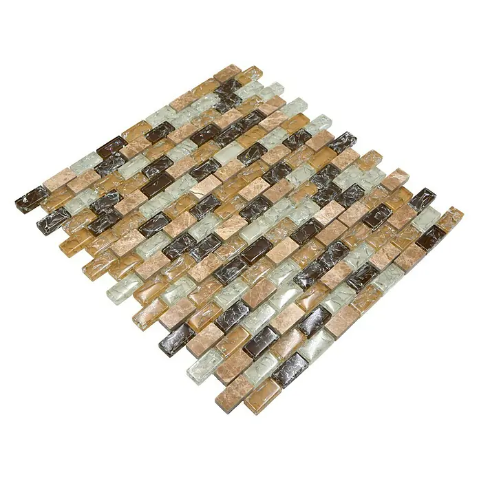 Mosaikfliese Crystal Mix XIC B1153 - 30 x 28,5 cm, Beige, Glänzend - Nahaufnahme eines rechteckigen Mosaikfliesenmusters in Braun-, Beige- und Grautönen für Wand- oder Bodenbeläge.