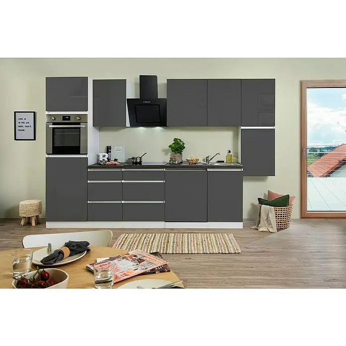 Respekta Premium Küchenzeile Lorena - Breite: 330 cm, Grau, Hochglänzend, Dekor Arbeitsplatte: Steinoptik, Mit Elektrogeräten - Ein modernes Küchendesign mit grauen Schränken, einer Dunstabzugshaube und einem integrierten Ofen, ergänzt durch einen Esstisch mit Geschirr.