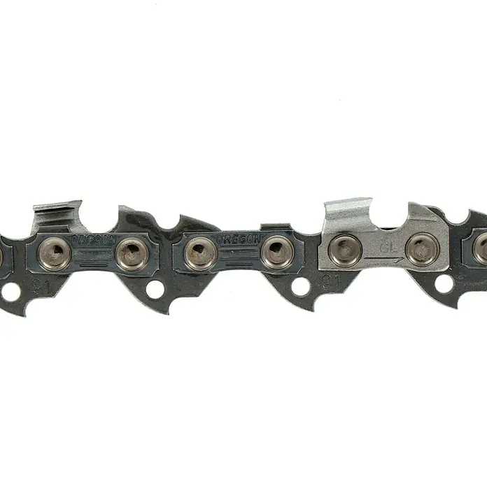 Oregon Sägekette - Schnittlänge: 40 cm, Anzahl Treibglieder: 56 Stk., Nutbreite: 1,3 mm - Nahaufnahme einer Oregon-Sägekette, die die scharfen Schneidezähne und robusten Konstruktionselemente hervorhebt.