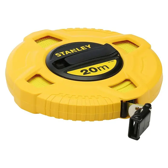 Stanley Kapselmaßband FiberglasLänge Maßband: 20 m - Gelbes Stanley 20 Meter Maßband mit schwarzem Clip für präzise Messungen im Innen- und Außenbereich. Ideal für Profis und Heimwerker.