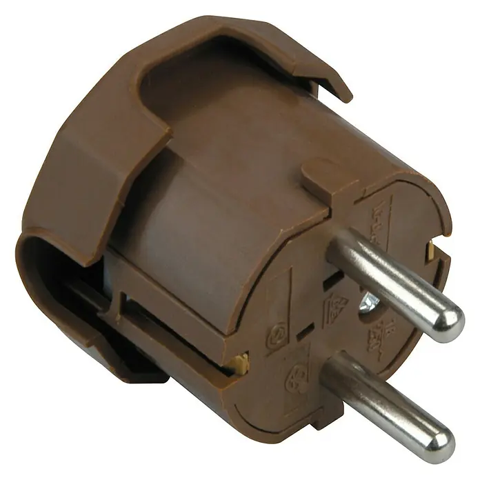 UniTEC Schutzkontaktstecker - Braun, Seitliche Kabeleinführung - Nahaufnahme eines braunen Eurosteckers mit zwei runden Stiften und einem Schutzkontakt für den europäischen Markt.