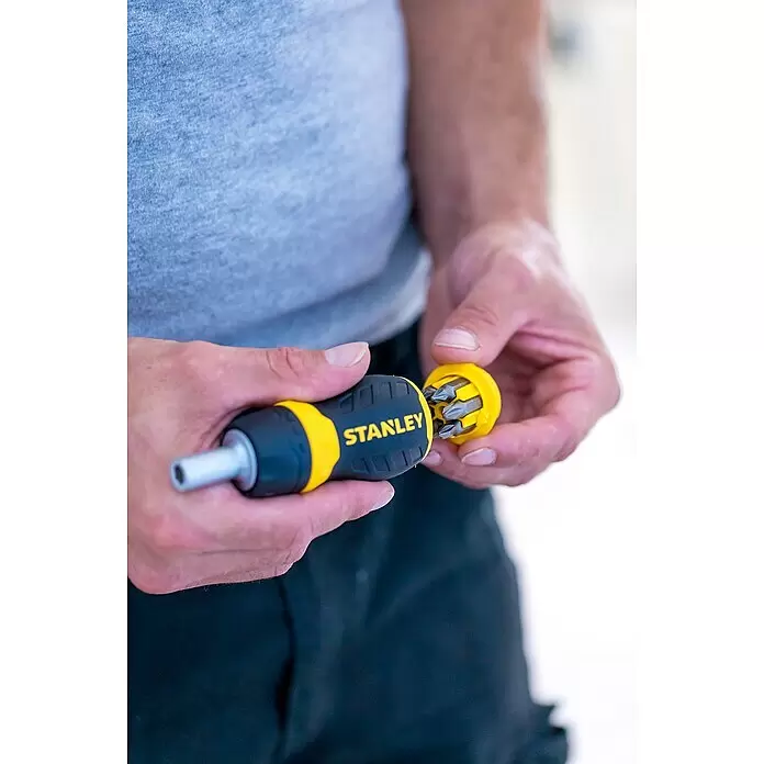 Stanley Vergaser Schraubendreher Stubby - 7 -tlg. - Anwendungsbeispiel