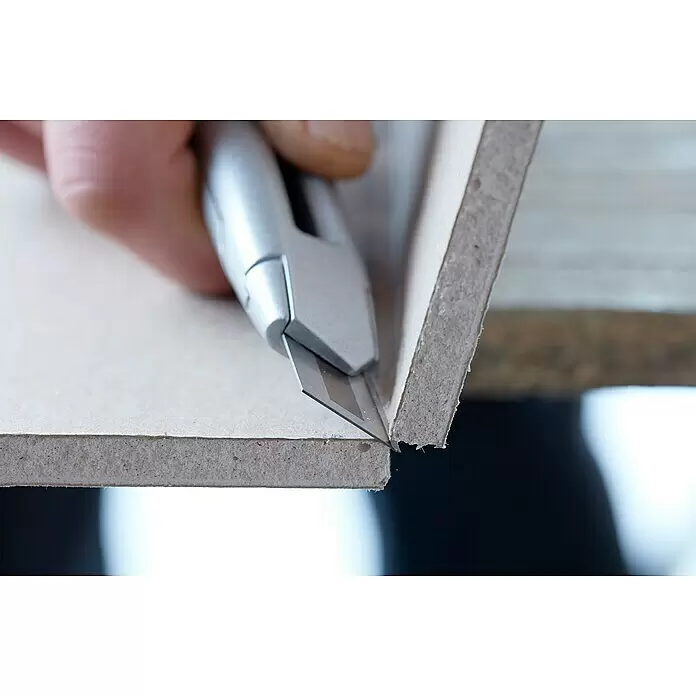 Stanley Abbrechklinge Carbide - 50 Stk. - Anwendungsbeispiel
