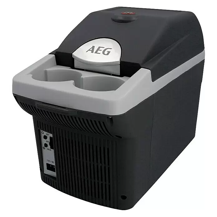 AEG Nevera de camping BK 6 - Capacidad volumétrica: 6 l, 2 soportes para bebidas, Negro - Nevera/calentador de coche portátil gris oscuro y claro con logo AEG, dos portavasos e interruptor frío/calor para uso 12V-DC.