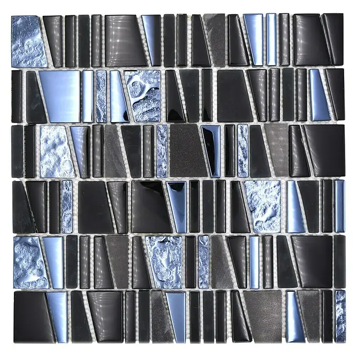 Mosaikfliese Leiter Mix XCM LA29 - 30 x 30 cm, Schwarz, Glänzend - Mosaikfliese mit unregelmäßigen Formen in Schwarz- und Blautönen, ideal für moderne Wandgestaltung.