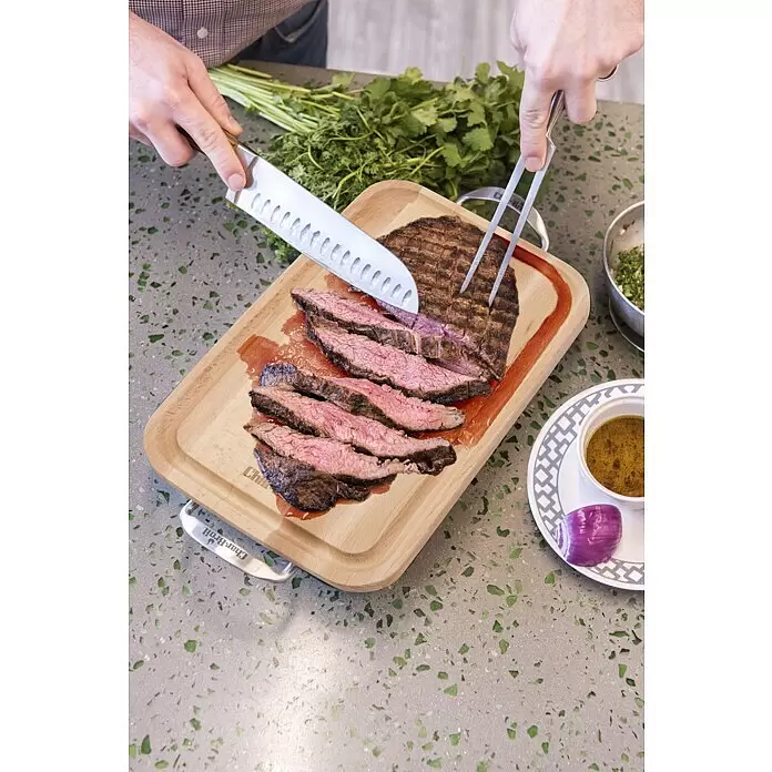 Char-Broil Grillschale Grill+ - Holz, L x B x H: 42,5 x 23,6 x 8,6 cm - Stimmungsaufnahme