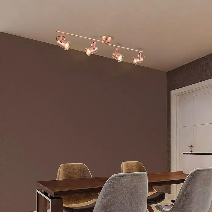 Home Sweet Home LED-Deckenstrahler Venn - 5,8 W, L x B x H: 11 x 82,5 x 16 cm, Kupfer, Warmweiß, 4 Stk. - Roségoldene Deckenleuchte mit vier Strahlern, die einen Esstisch beleuchten. Modernes Design für stilvolle Innenräume.