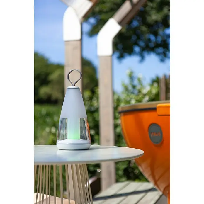Lutec Lámpara de sobremesa a batería Pepper - 3 W, L x An x Al: 12 x 12 x 29 cm, Blanco, RGBW - La linterna LED Vula que cambia de color proporciona iluminación ambiental en su patio o jardín.