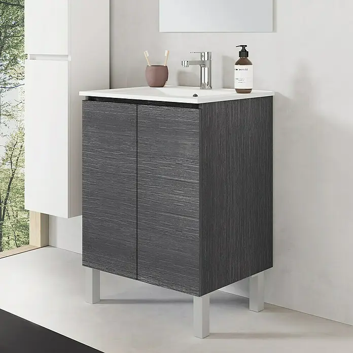 Artysan Conjunto de mueble de baño Versa - Ancho: 60 cm, 3 pzs., Ceniza, Mate - Elegante mueble de lavabo en diseño de madera oscura con lavabo sobre encimera blanco y patas plateadas.