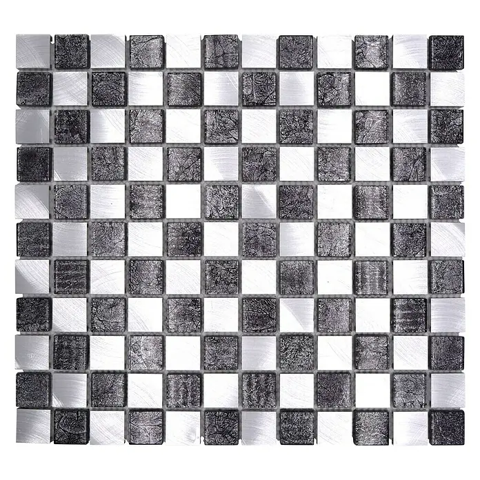 Mosaikfliese Crystal Mix XAM A851 - 32,7 x 30,2 cm, Schwarz/Silber, Matt - Ein quadratisches Mosaikmuster mit silbernen und grauen quadratischen Fliesen, die abwechselnd angeordnet sind, um ein Schachbrettmuster zu erzeugen.