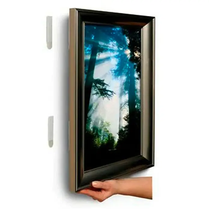 3M Command Cinta engomada 17206 - Blanco - Marco de fotos con motivo de bosque fijado a la pared con tiras adhesivas, fácil de instalar.