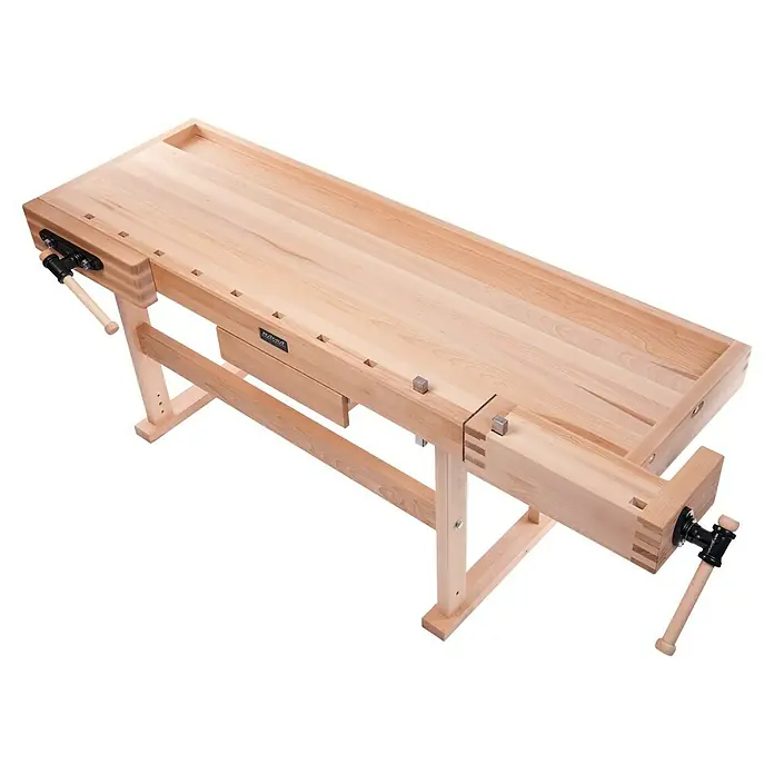 Ramia Hobelbank Premium 1 - L x B: 2.120 x 760 mm, Arbeitshöhe: 860 mm, Holz - Eine hochwertige Hobelbank aus hellem Holz mit stabilen Beinen und praktischen Schraubstöcken für präzises Arbeiten in der Werkstatt.
