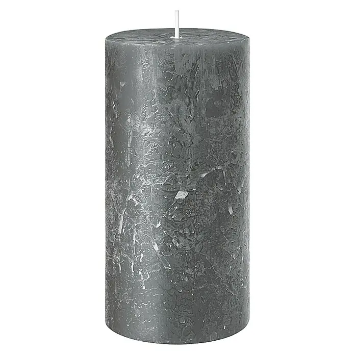 Stumpenkerze Rustic Safe - Ø x H: 6 x 11 cm, Anthrazit - Eine graue Stumpenkerze mit einer unregelmäßigen, strukturierten Oberfläche und einem dicken Docht. Ideal für eine gemütliche Atmosphäre.