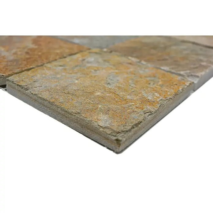 Mosaikfliese Brick XQM 100L - 29,8 x 29,8 cm, Beige/Grau, Matt - Nahaufnahme von rustikalen, quadratischen Steinmosaikfliesen in Erd- und Grautönen, ideal für Wand- und Bodendesign.