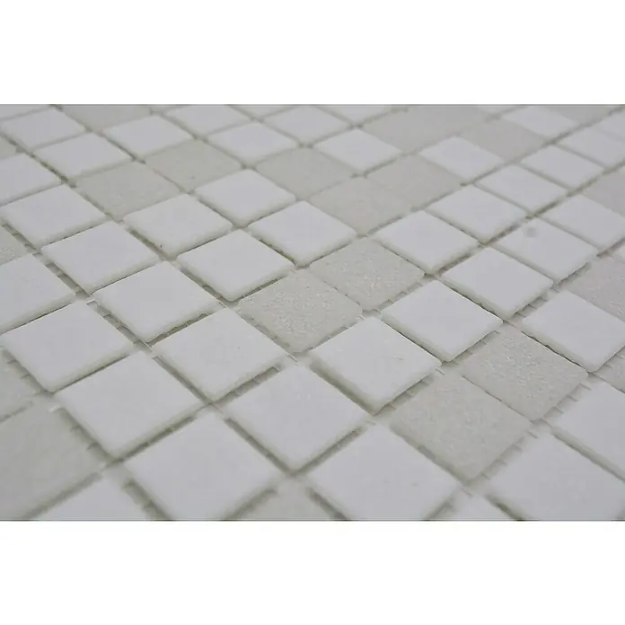 Mosaikfliese Quadrat Mix GM A 112 - 32,7 x 30,5 cm, Weiß, Matt - Nahaufnahme eines Mosaiks mit weißen und grauen quadratischen Fliesen, die ein elegantes und modernes Muster bilden. Ideal für stilvolle Wand- oder Bodengestaltung.