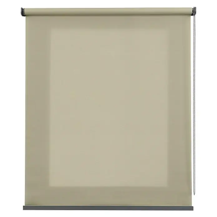 Estor enrollable Calm - An x Al: 160 x 250 cm, Piedra, Unicolor - Primer plano de un estor enrollable beige, un revestimiento de ventana sencillo y eficaz que ofrece control de la luz y privacidad.