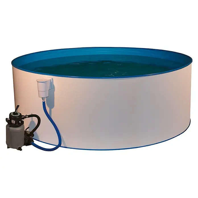 Malibu Stahlwand-Pool Ocean - Ø x H: 350 x 120 cm, Weiß, 11.000 l - Ein runder Pool mit blauem Innenraum und einer Filterpumpe. Der Pool hat eine weiße Außenseite und ist mit Wasser gefüllt.