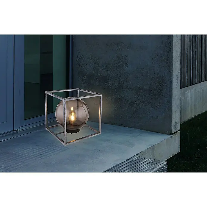 Globo Solar-Dekoleuchte Würfel - L x B x H: 30 x 30 x 30 cm, Schwarz, IP44 - Modern gestaltete Outdoor-Leuchte mit einem kugelförmigen Schirm in einem kubischen Metallrahmen, die ein warmes, einladendes Licht ausstrahlt.