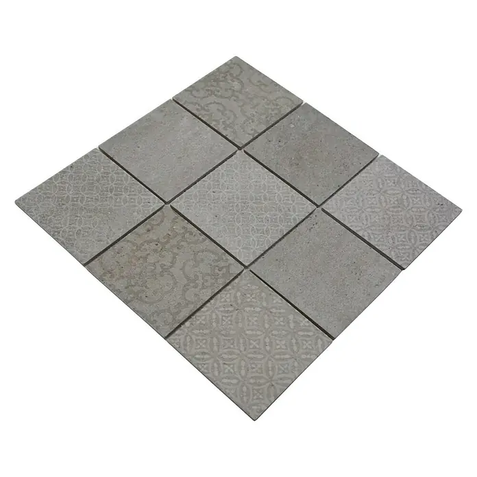 Mosaikfliese Quadrat Shabby CELLO - 29,8 x 29,8 cm, Grau, Matt - Nahaufnahme eines quadratischen Dekortabletts mit neun individuell gestalteten grauen Fliesen.